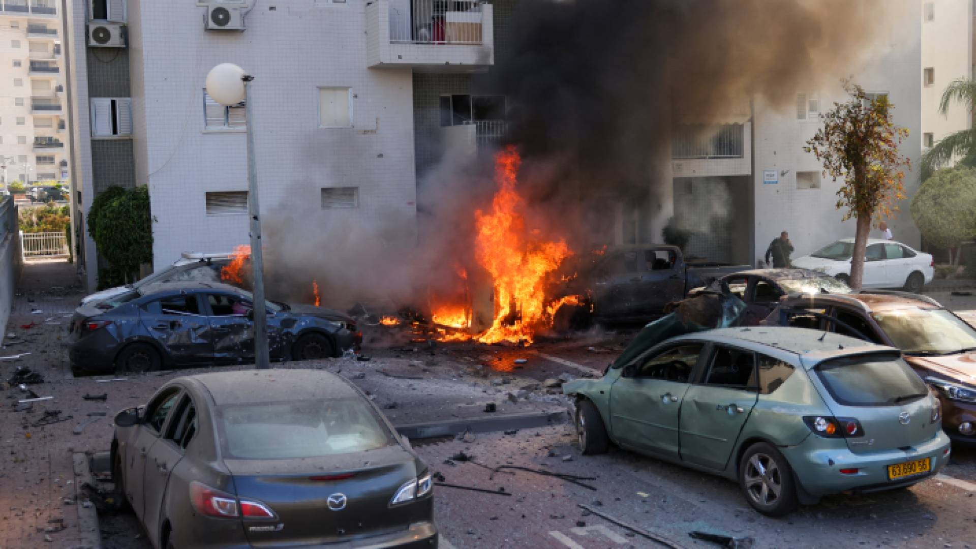 أثار الرشقات الصاروخية على عسقلان