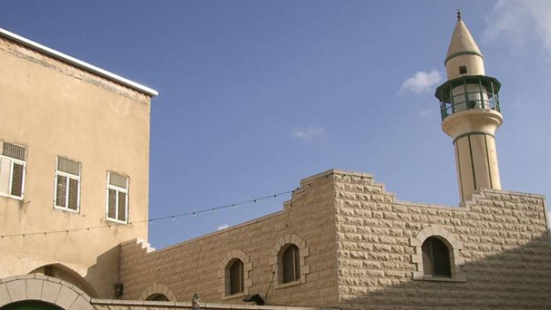 أحد المساجد في فلسطين