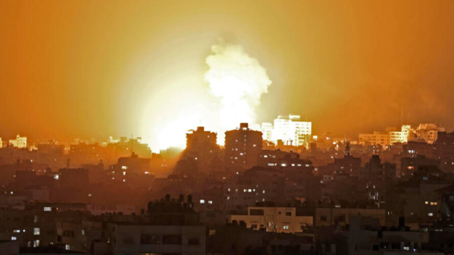 قصف على قطاع غزة