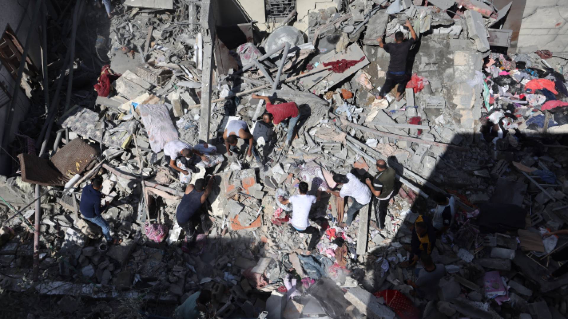 دمار خلفه قصف الاحتلال الإسرائيلي في قطاع غزة