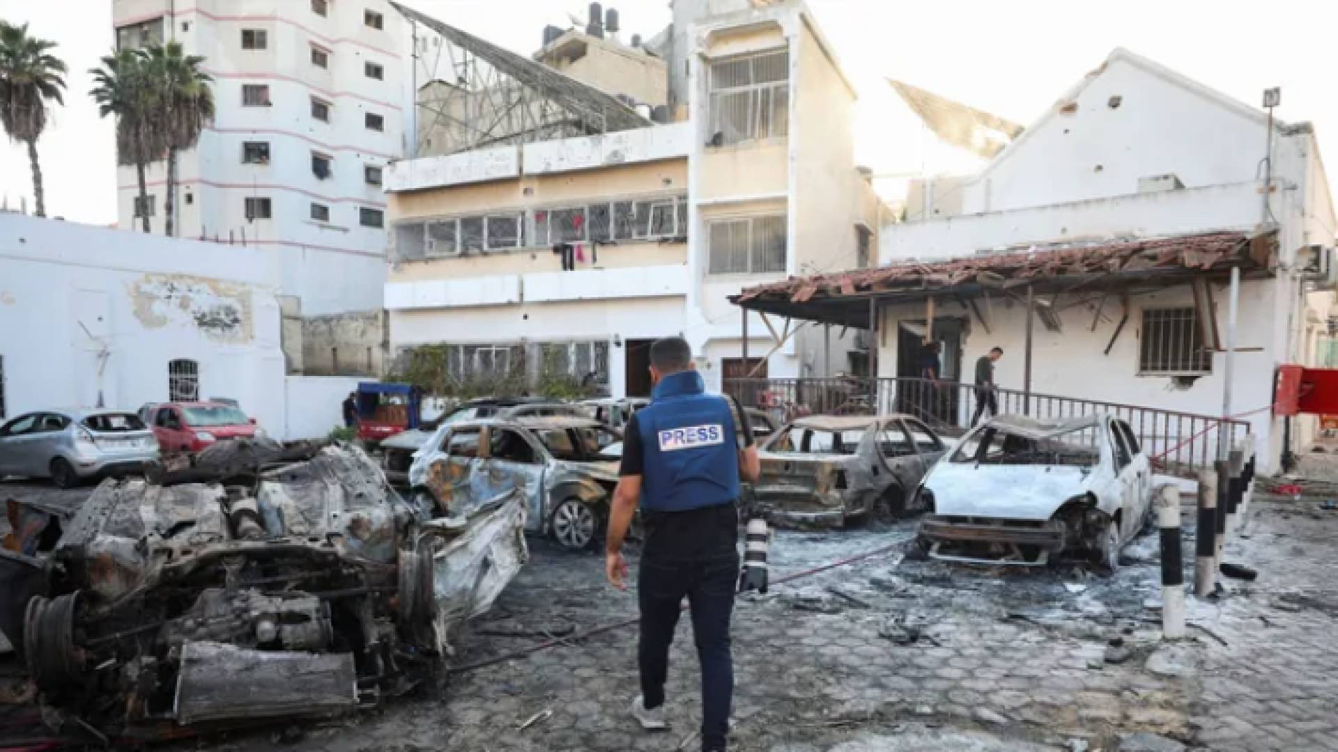 الصورة من محيط المستشفى المعمداني