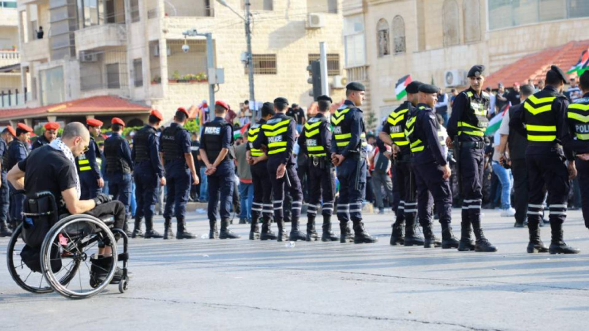 أفراد من الأمن العام