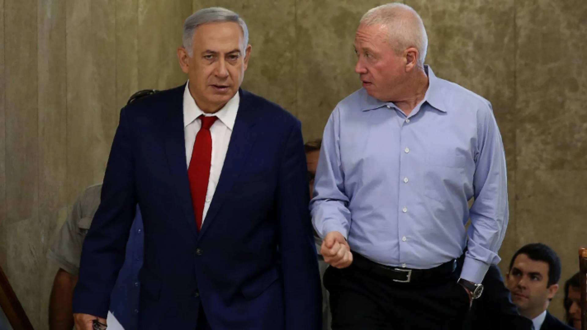 رئيس حكومة الاحتلال بنيامين نتنياهو ووزير الدفاع في حكومة الاحتلال يوآف غالانت