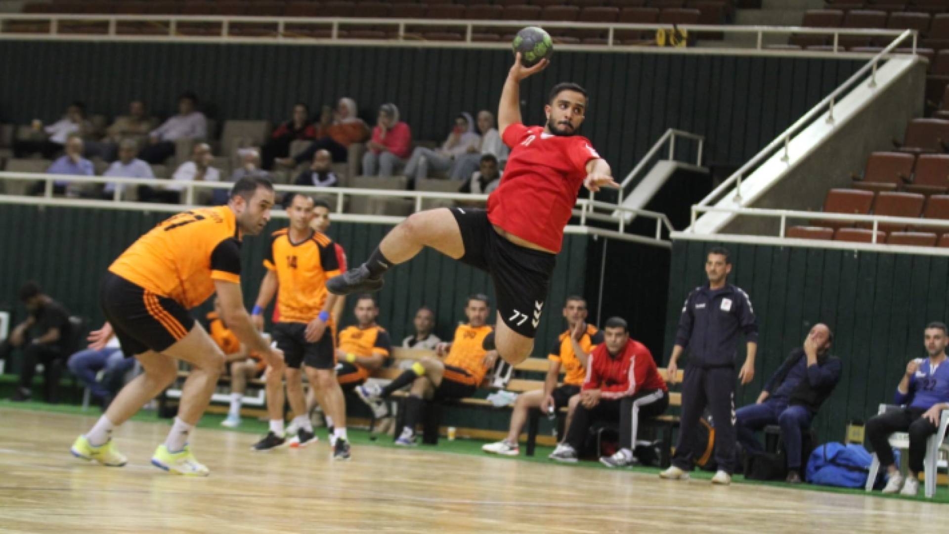 من المنافسات