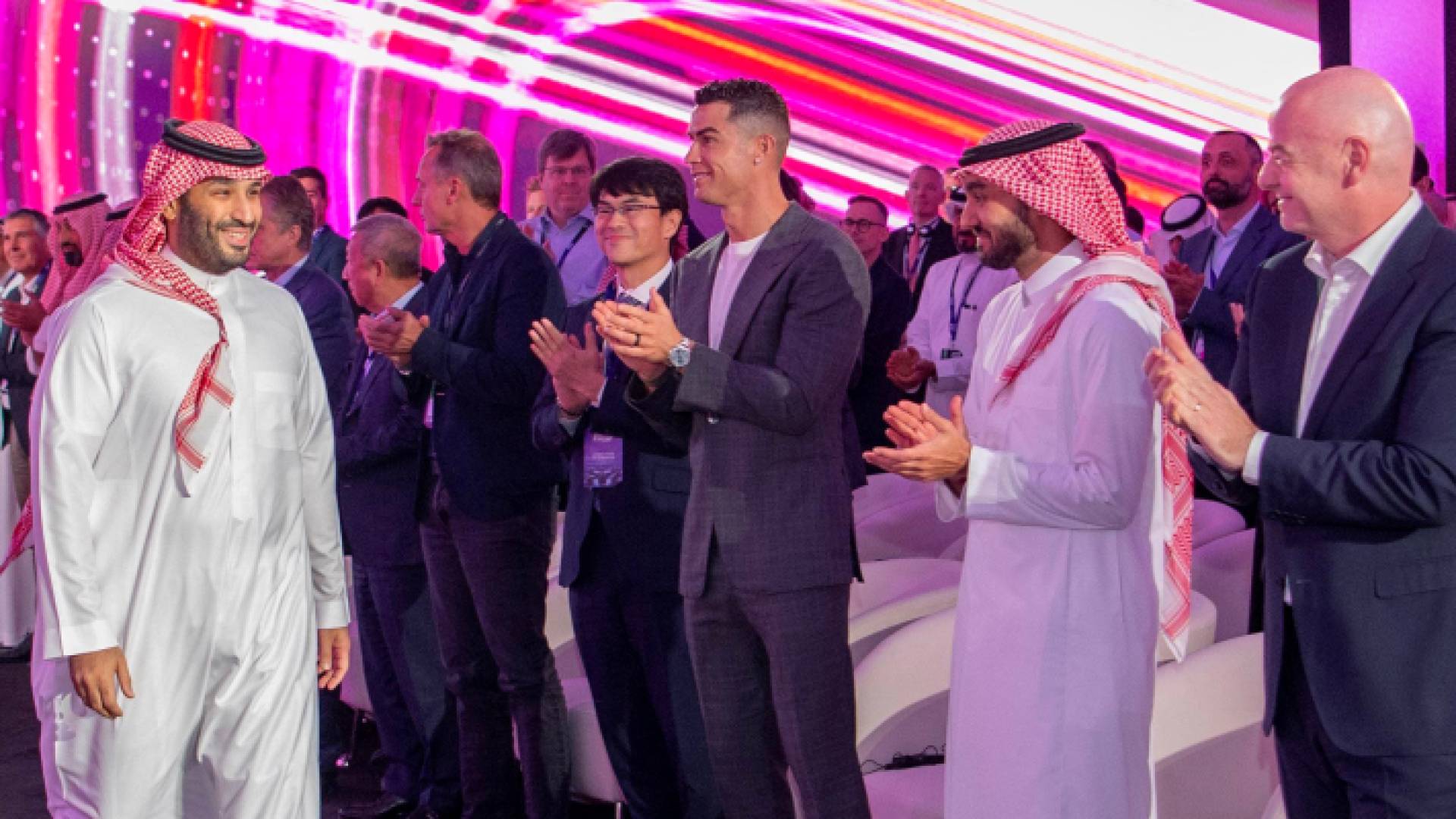 من لقاء رونالدو وولي عهد السعودية