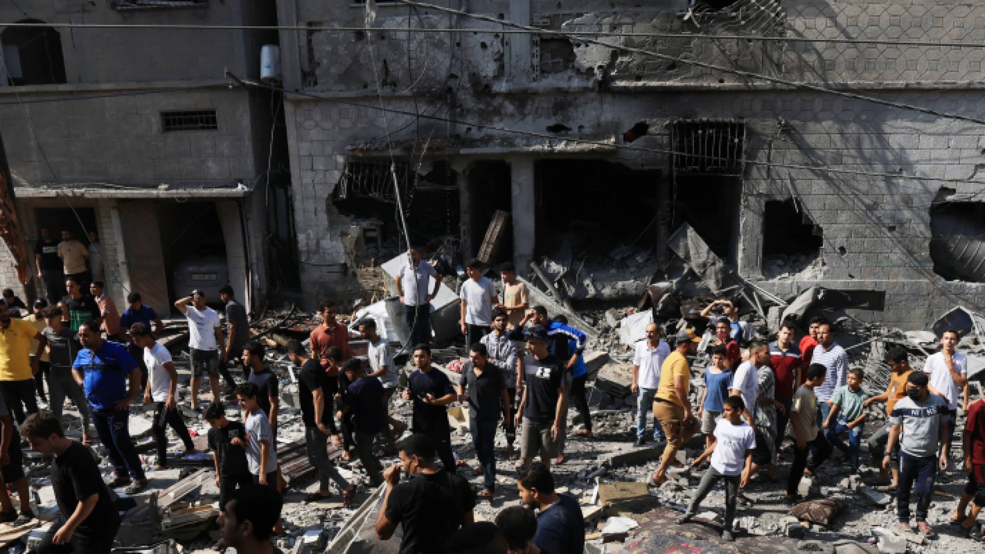 دمار خلفه قصف الاحتلال الإسرائيلي في قطاع غزة