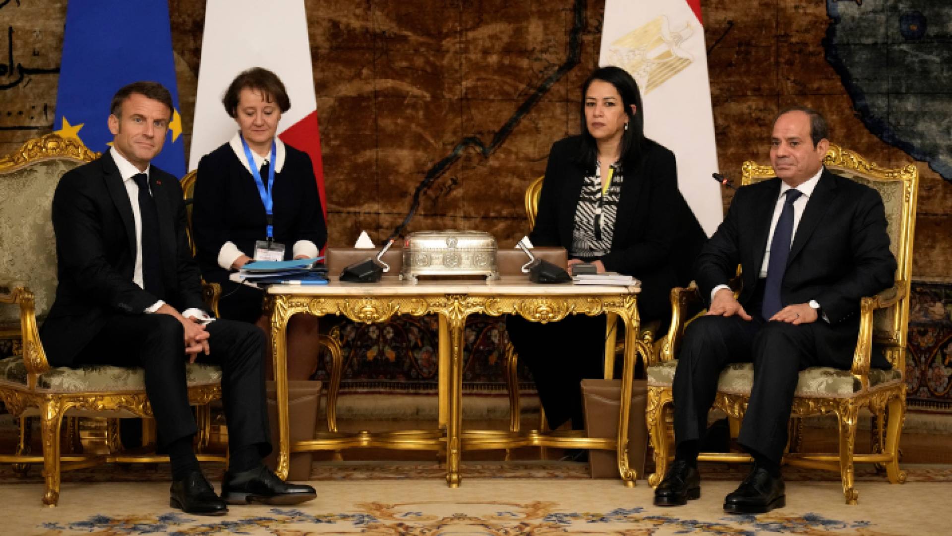 الرئيس المصري ونظيره الفرنسي