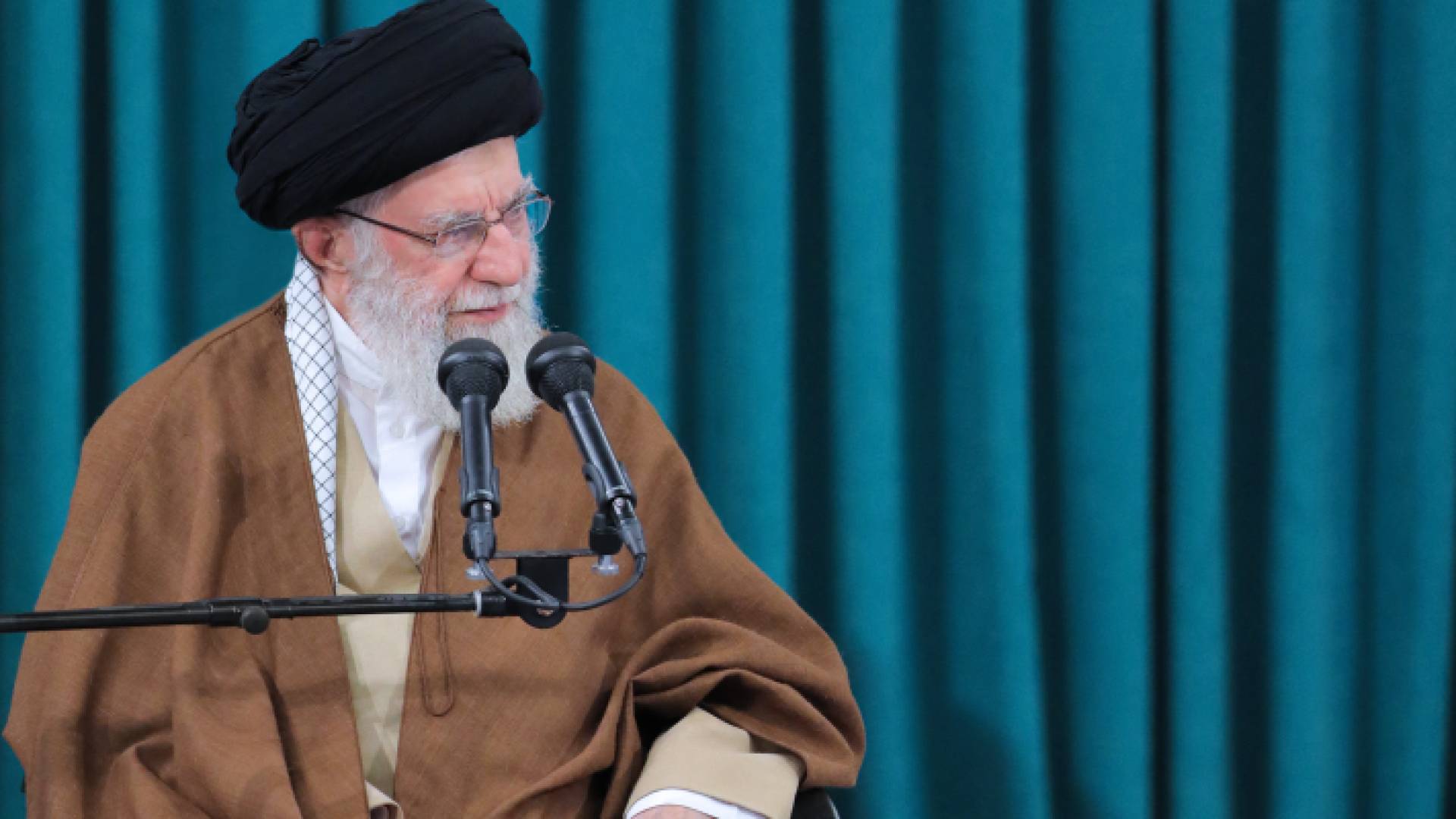 المرشد الإيراني علي الخامنئي