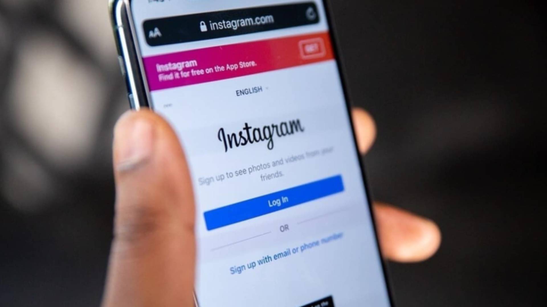 مستخدم لمنصة انستغرام