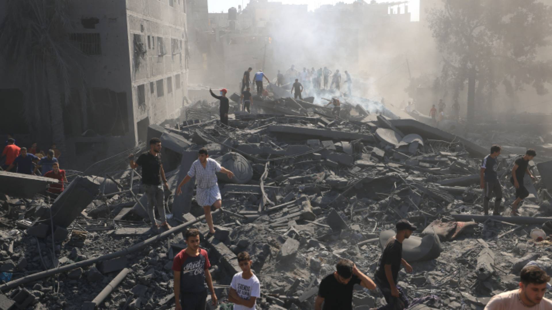 الصورة من الدمار الذي خلفه الاحتلال في غزة