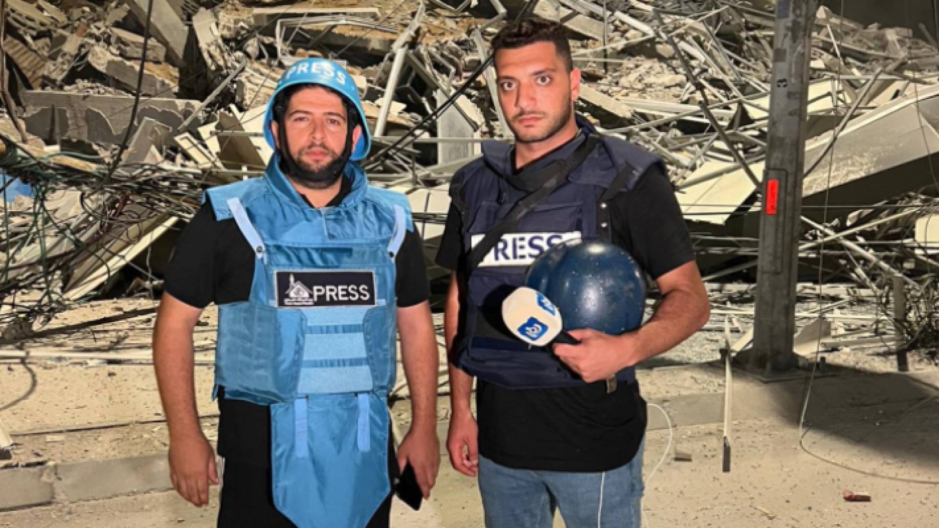 طاقم قناة رؤيا في قطاع غزة