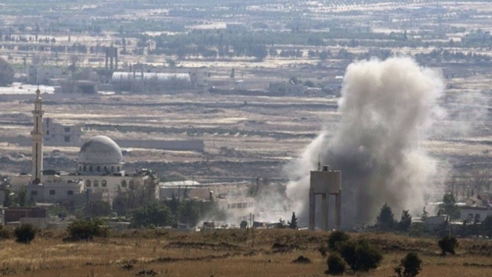 صورة أرشيفية لاستهداف الاحتلال الإسرائيلي مواقع في الأراضي السورية