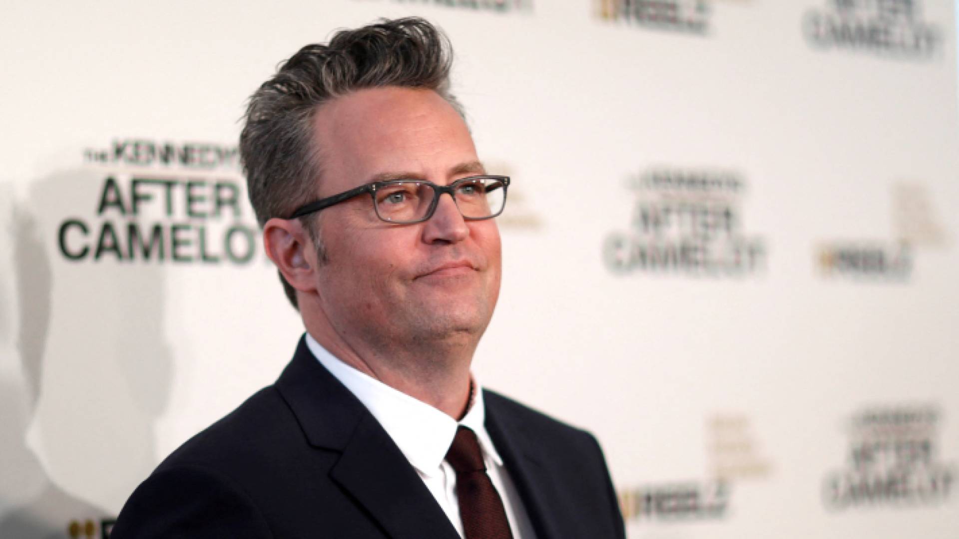 الممثل الأمريكي ماثيو بيري