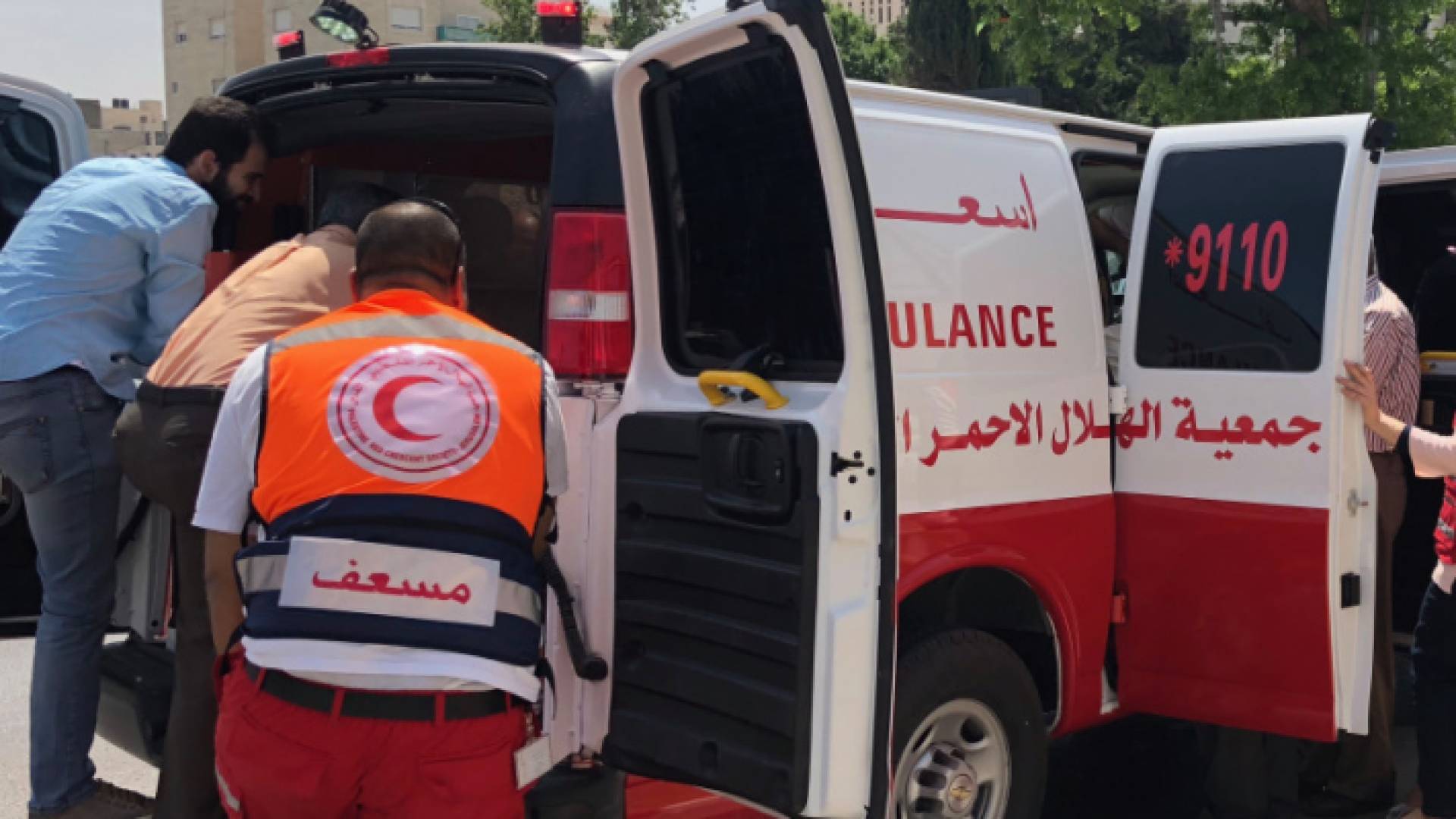 سيارة إسعاف فلسطينية