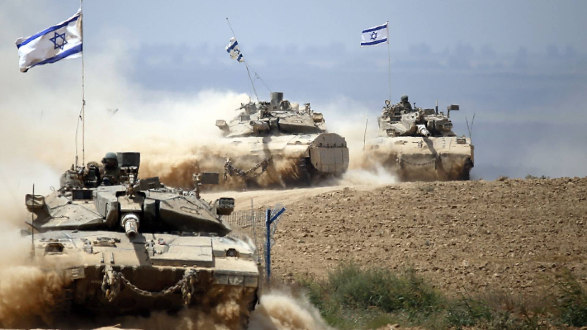 دبابات للاحتلال الإسرائيلي