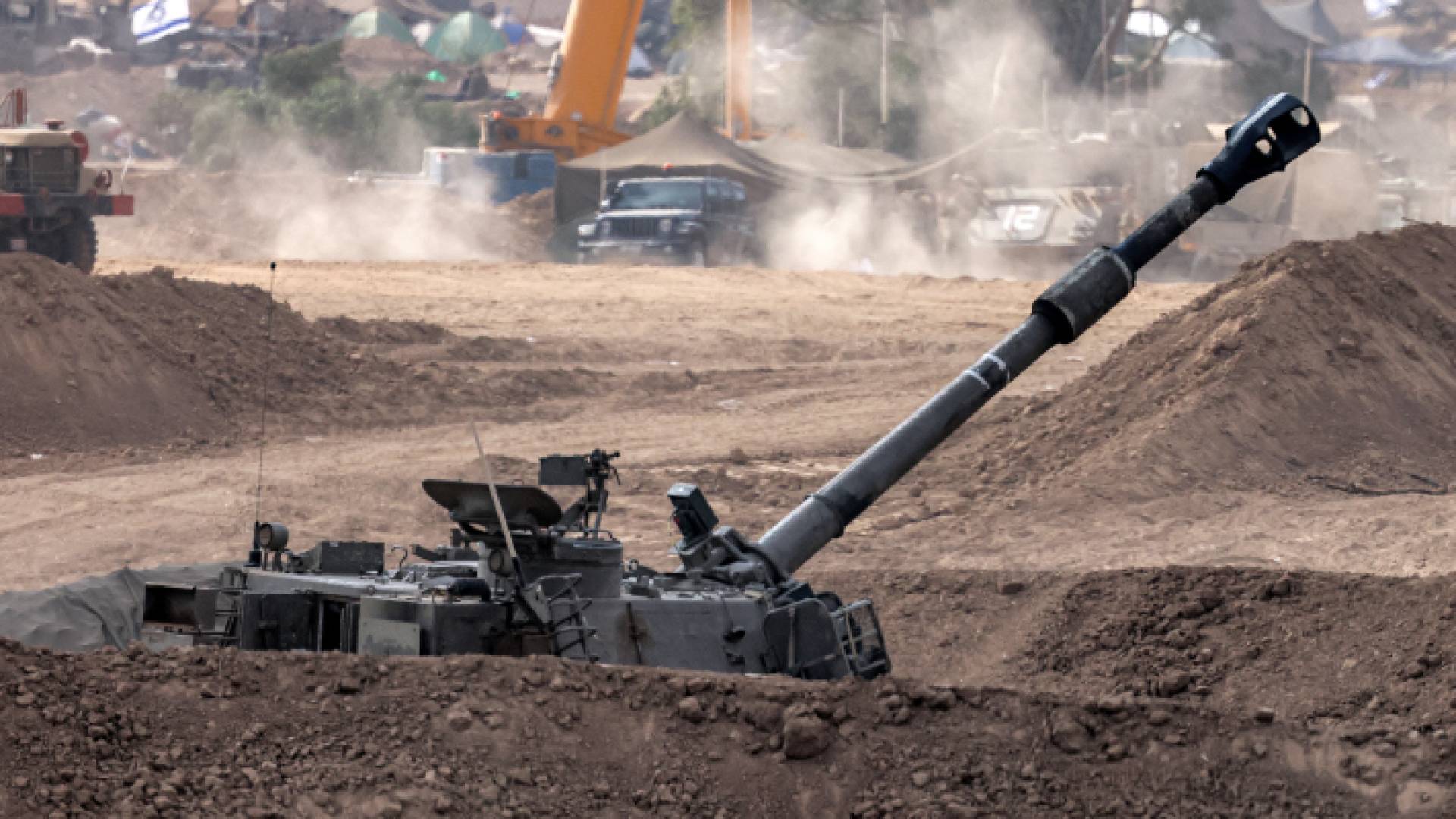 مدفعية للاحتلال الإسرائيلي في شمال غزة