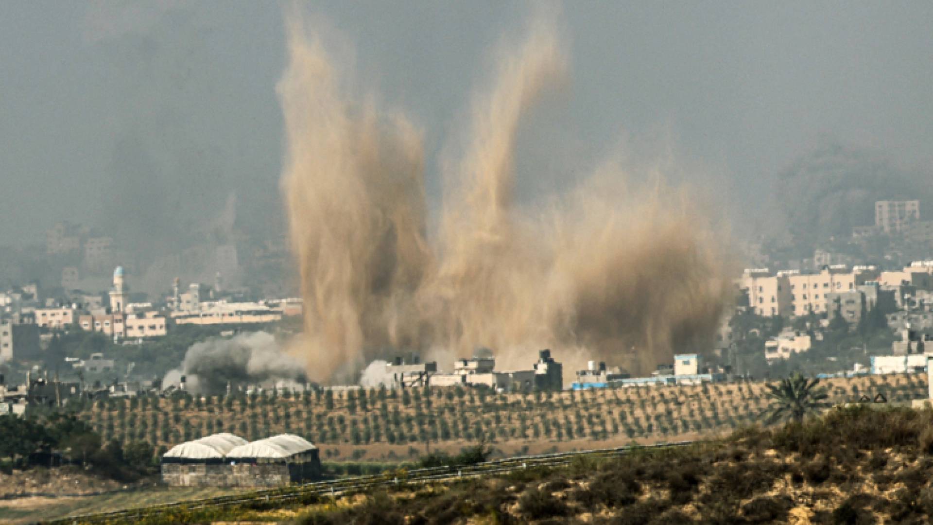 قصف الاحتلال الإسرائيلي لقطاع غزة