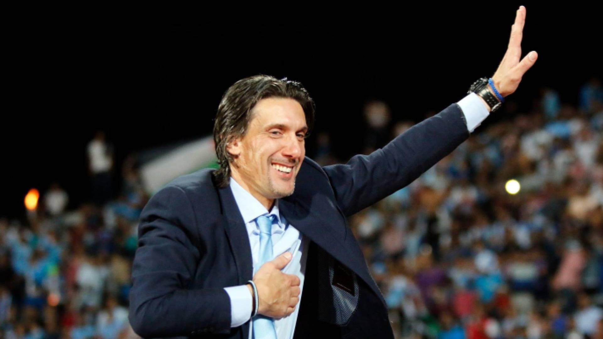 أثناء فترة تولي نيبوشا تدريب الفيصلي