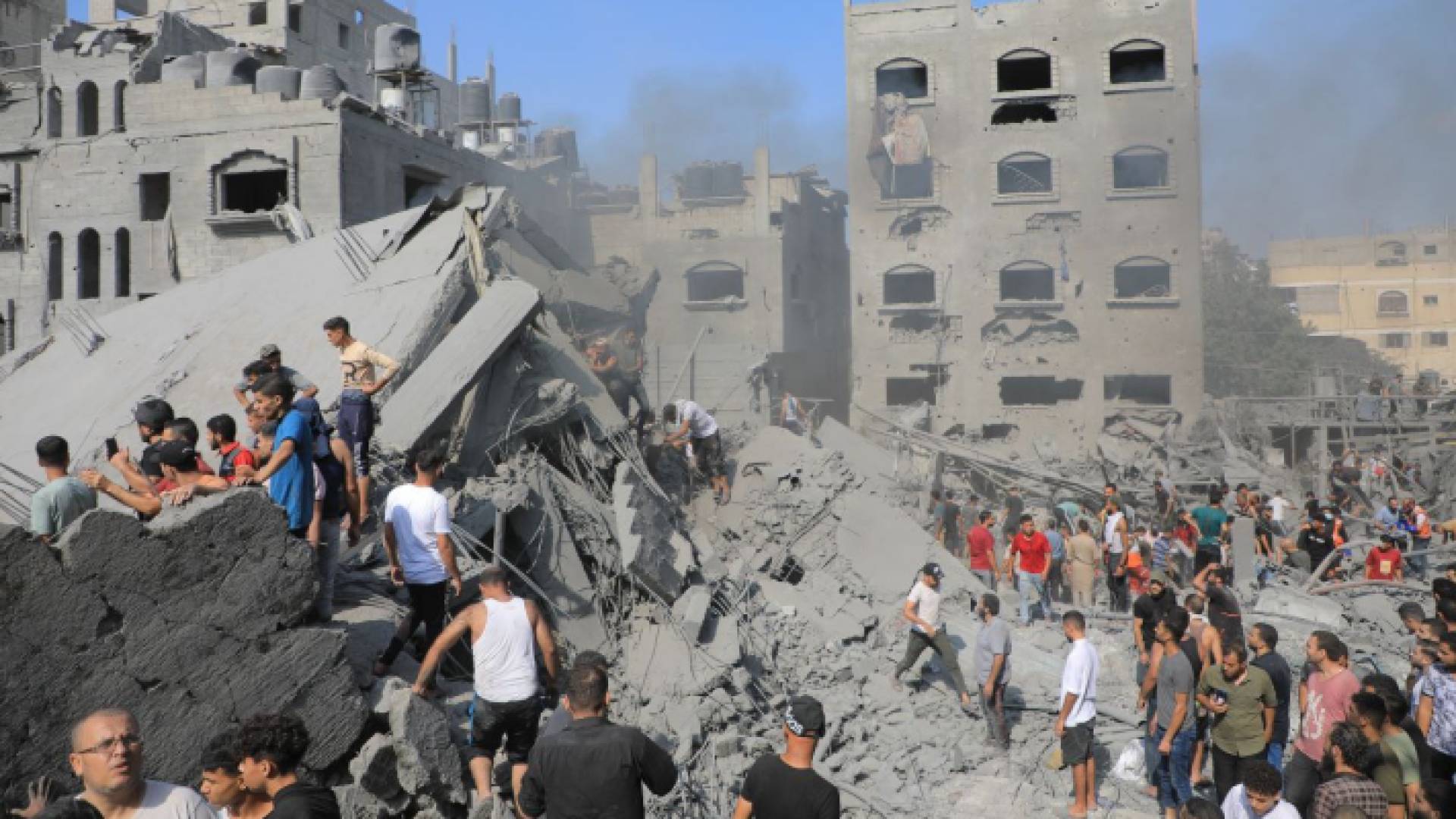 دمار خلفه الاحتلال جراء القصف المتواصل على قطاع غزة