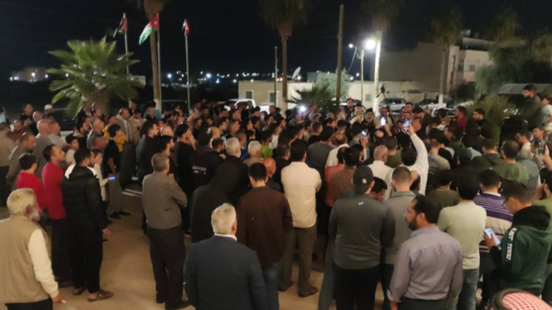 وقفة تضامنية في الكرك