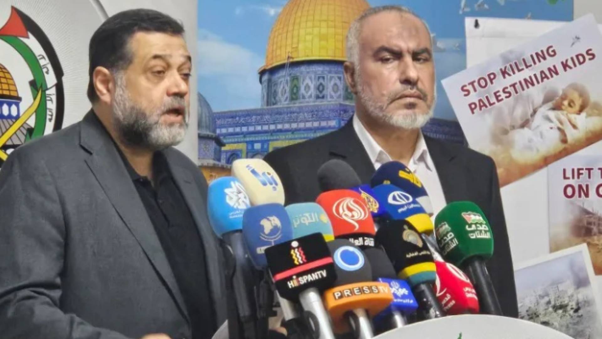 حمدان خلال المؤتمر الصحفي