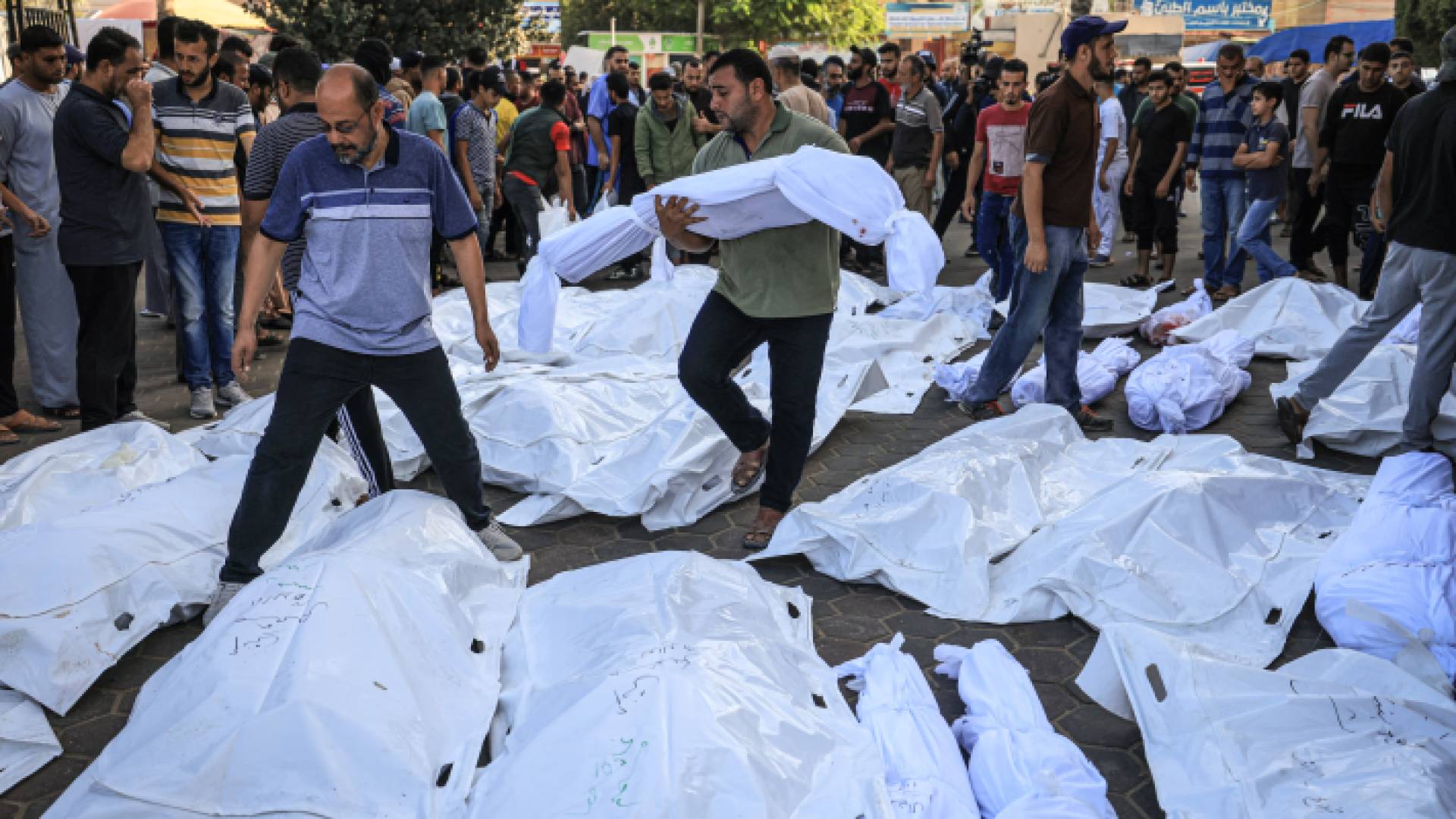 جثامين شهداء ارتقوا بقصف الاحتلال على قطاع غزة