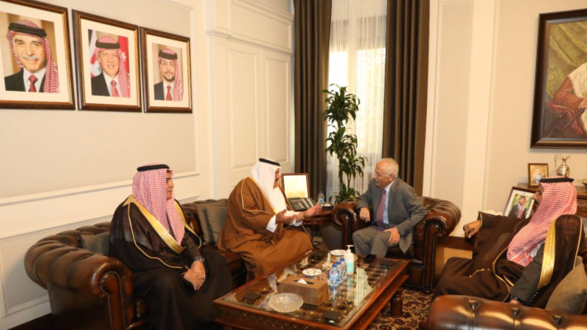 جانب من اللقاء