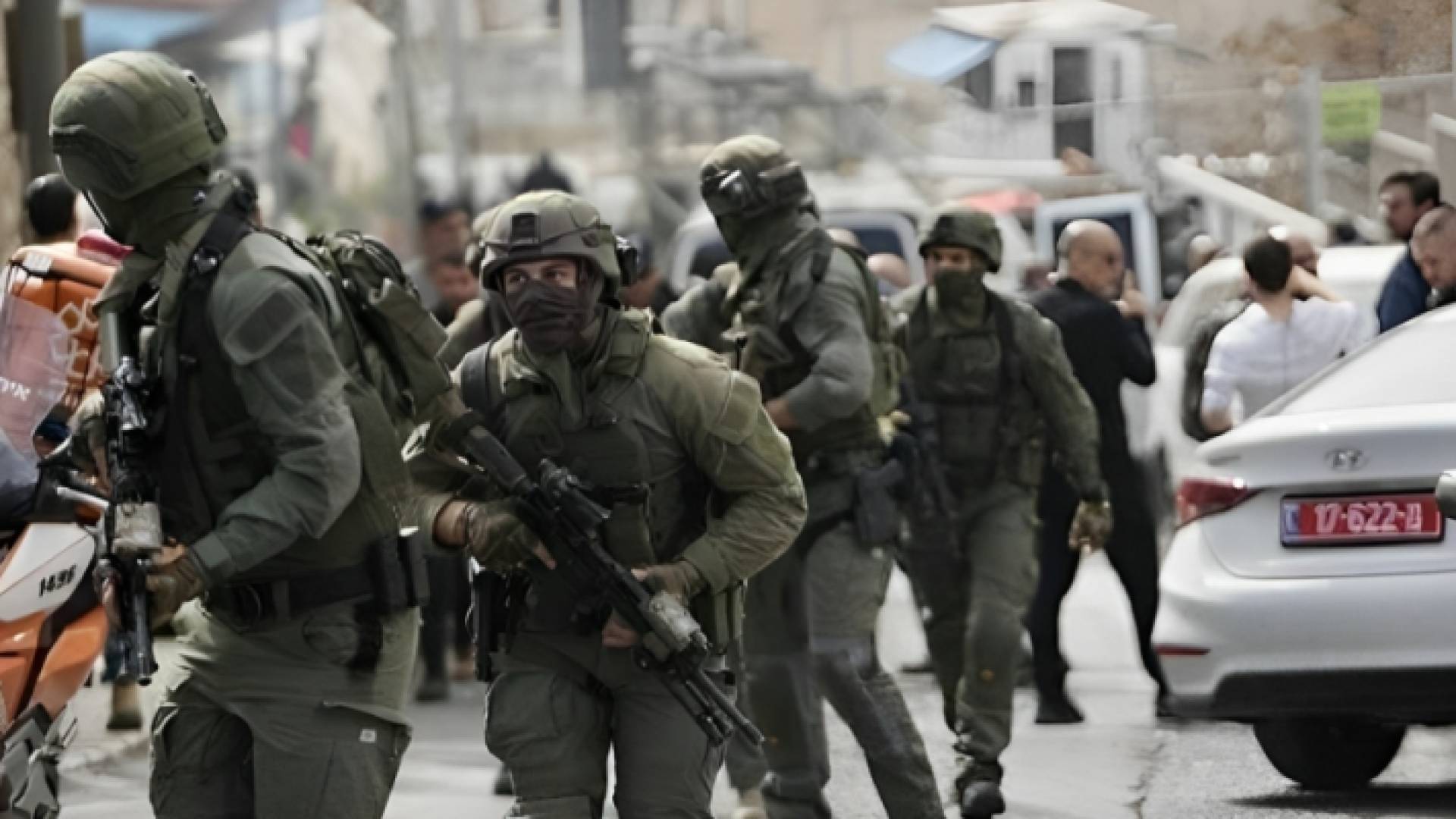 عناصر من قوات الاحتلال