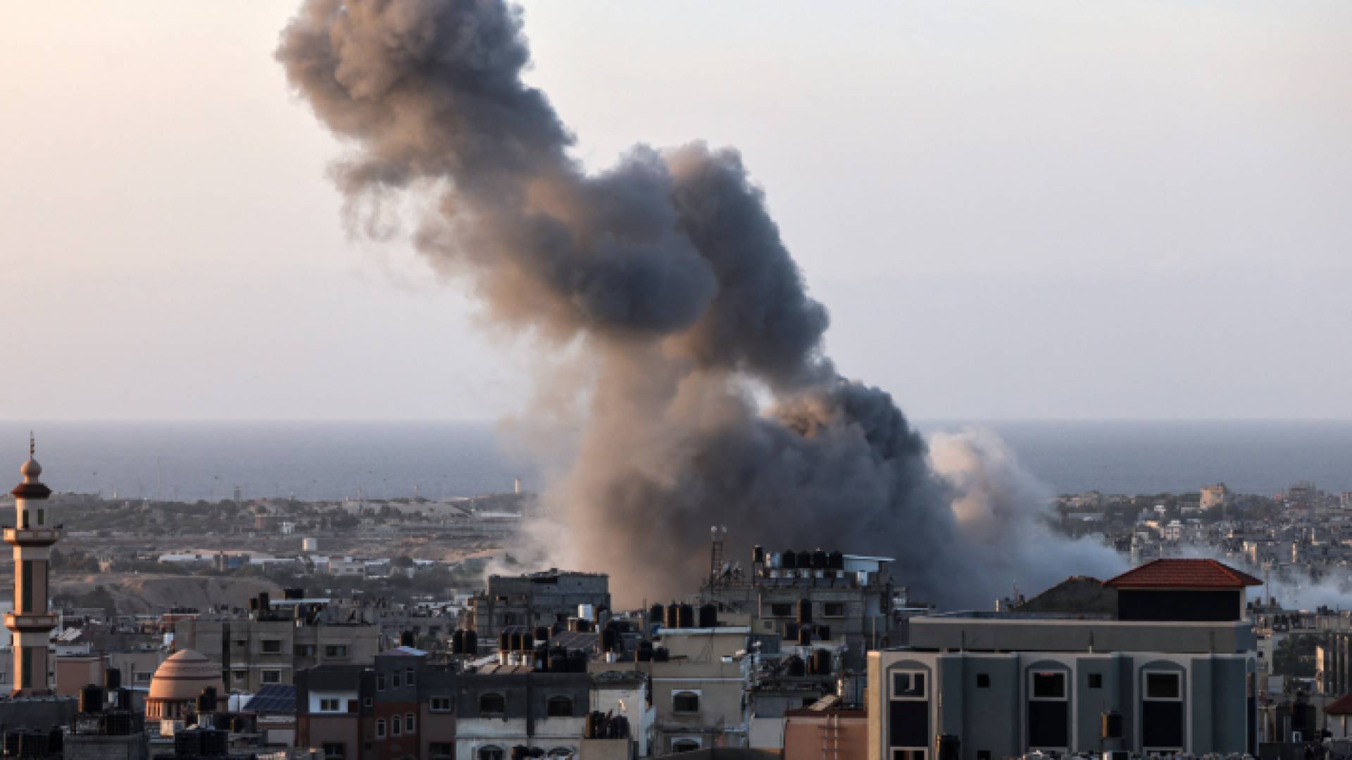 استهداف قطاع غزة