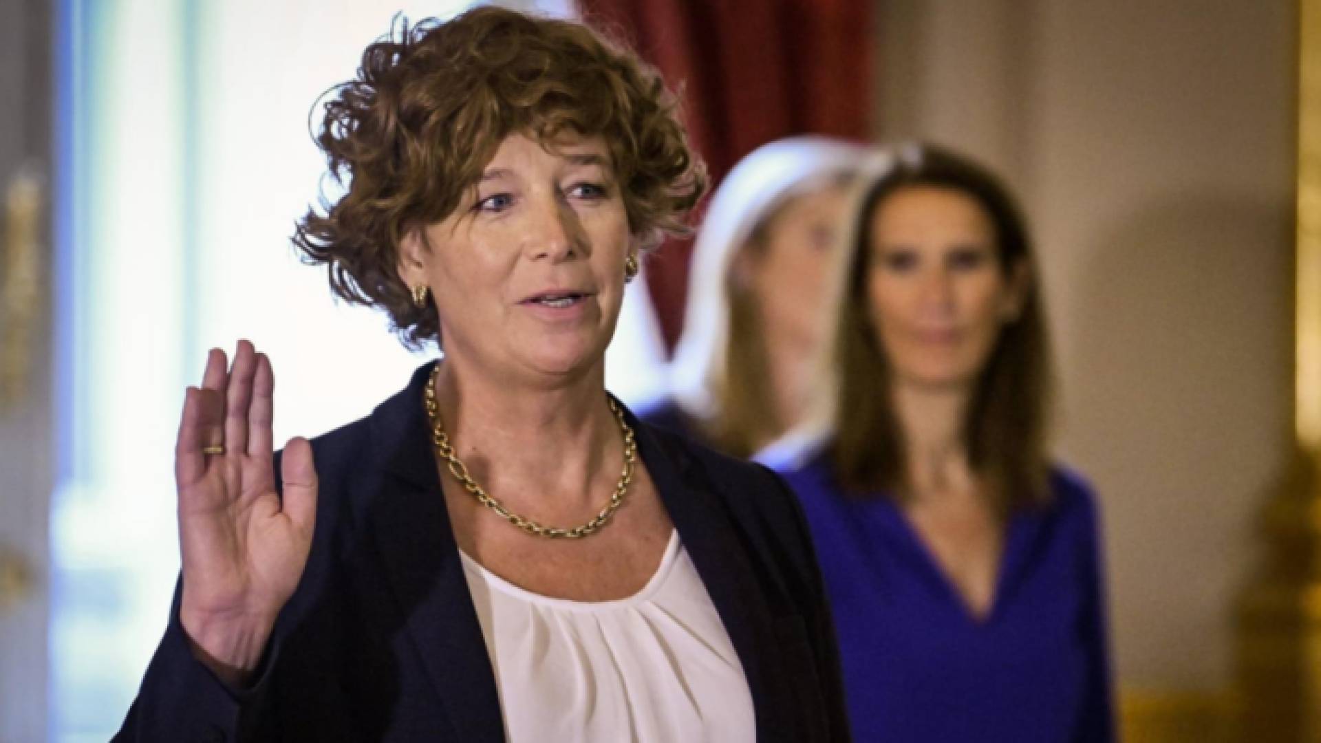 نائبة رئيس الوزراء البلجيكي بيترا دي سوتر