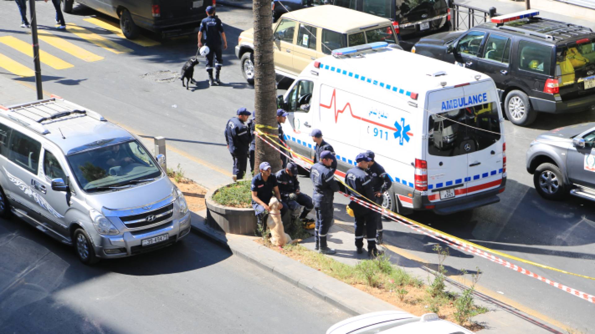 أفراد الدفاع المدني