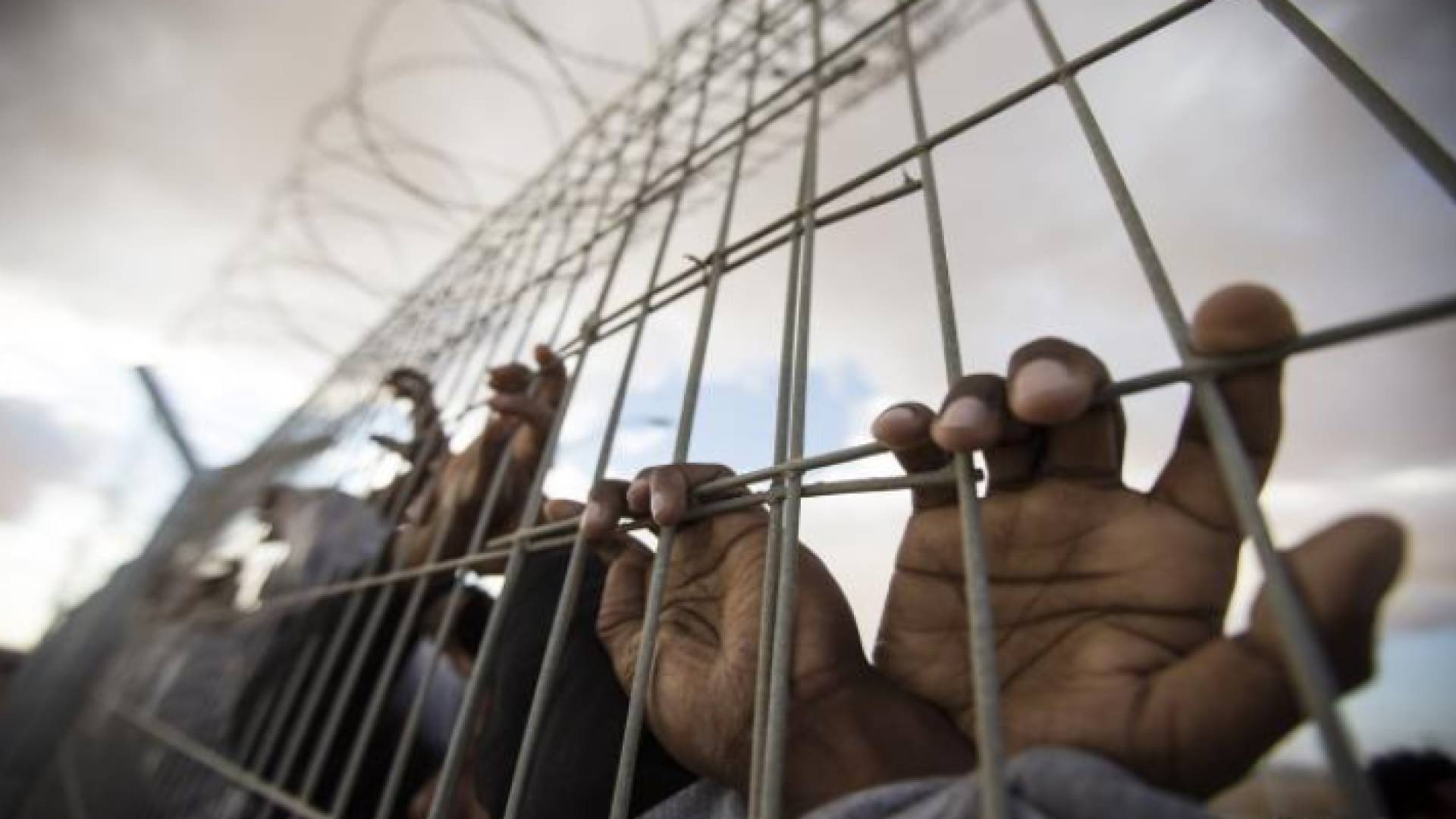 أسرى في سجون الاحتلال