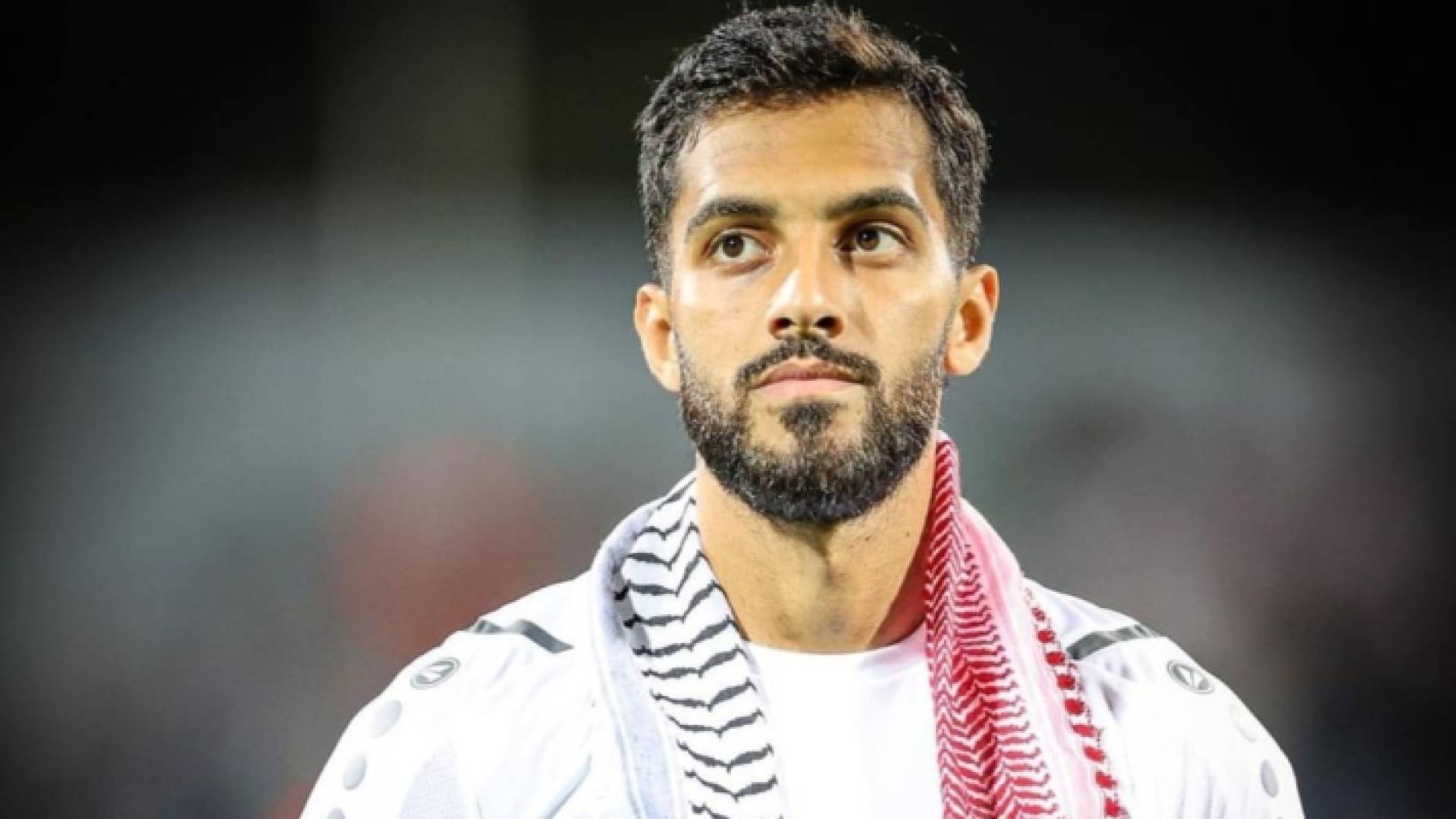 من مباراة سابقة لموسى التعمري بقميص المنتخب الأردني