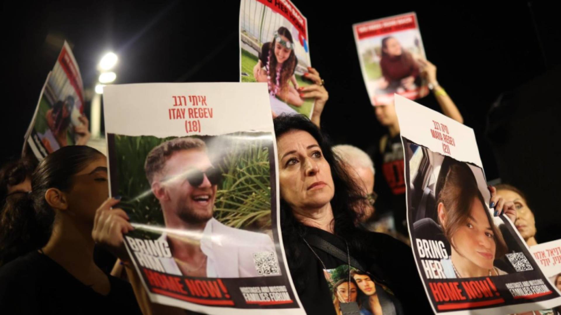 مستوطنون يتظاهرون قرب مكتب بنيامين نتنياهو مطالبين إياه بالإفراج عن المحتجزين