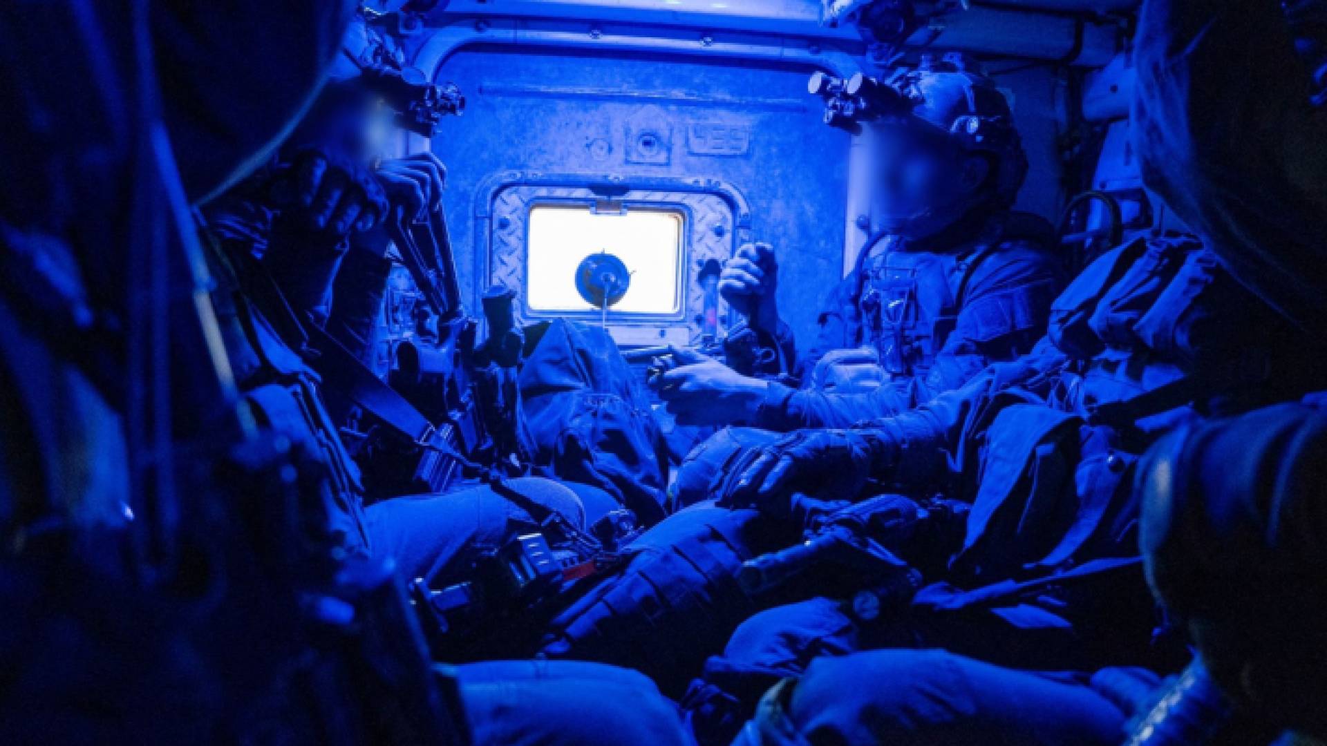 قوات جيش الاحتلال في مستشفى الشفاء