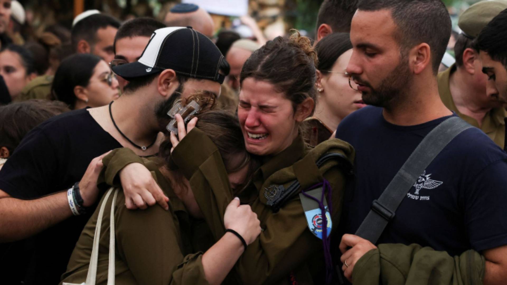 مستوطنون يبكون - أرشيفية