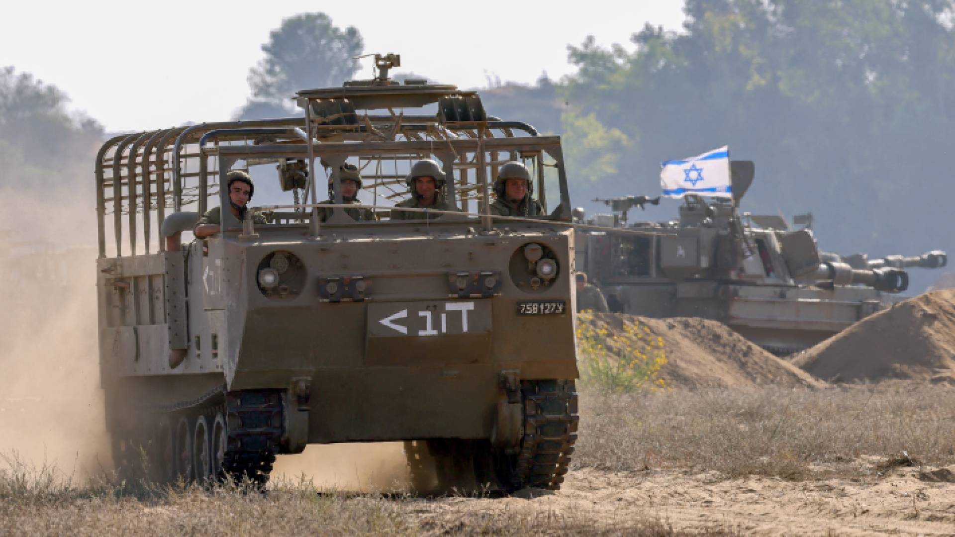 آلية عسكرية لجيش الاحتلال الإسرائيلي