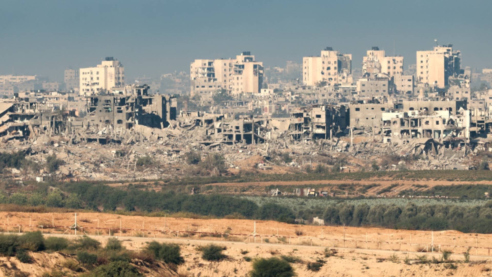 الدمار في قطاع غزة بسبب قصف الاحتلال الإسرائيلي