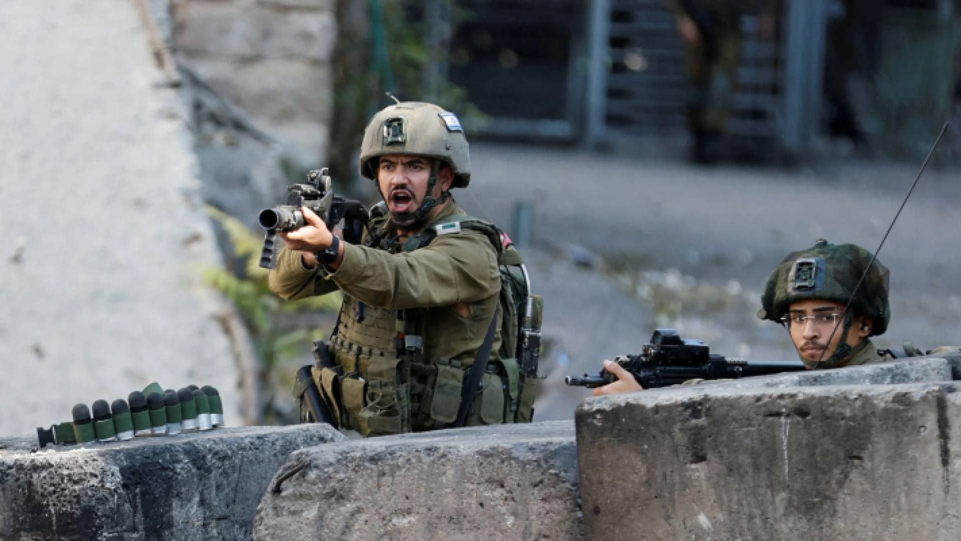 جنديان من جيش الاحتلال الإسرائيلي