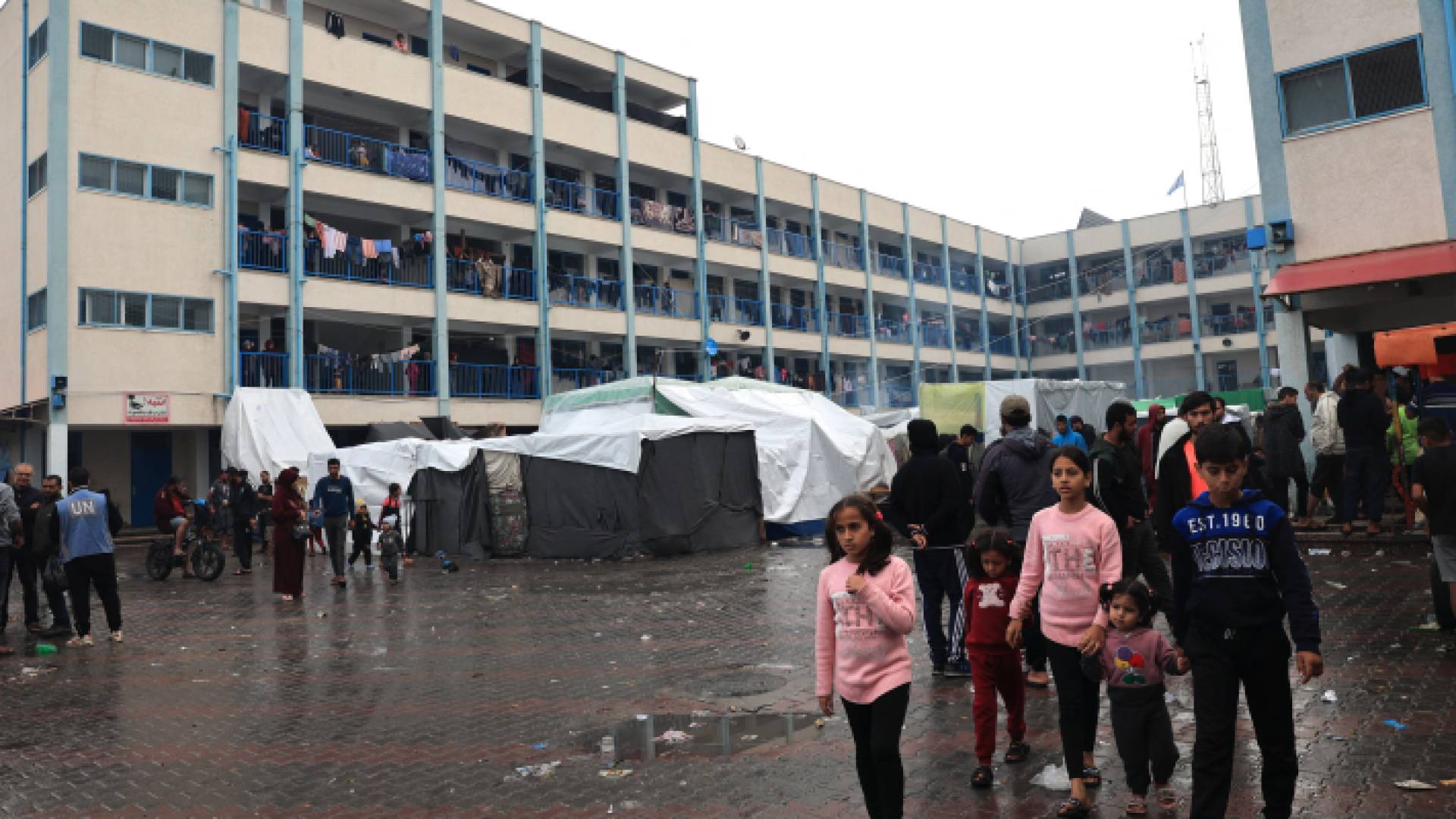 مدارس تابعة للأمم المتحدة في غزة