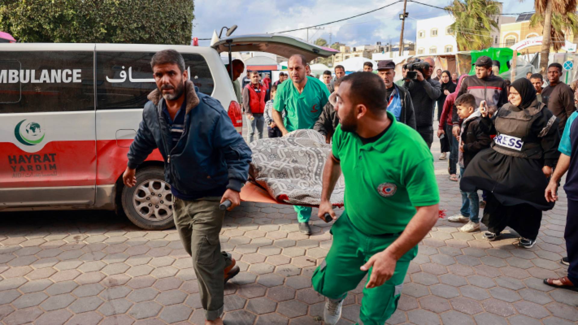 فلسطينيون في قطاع غزو