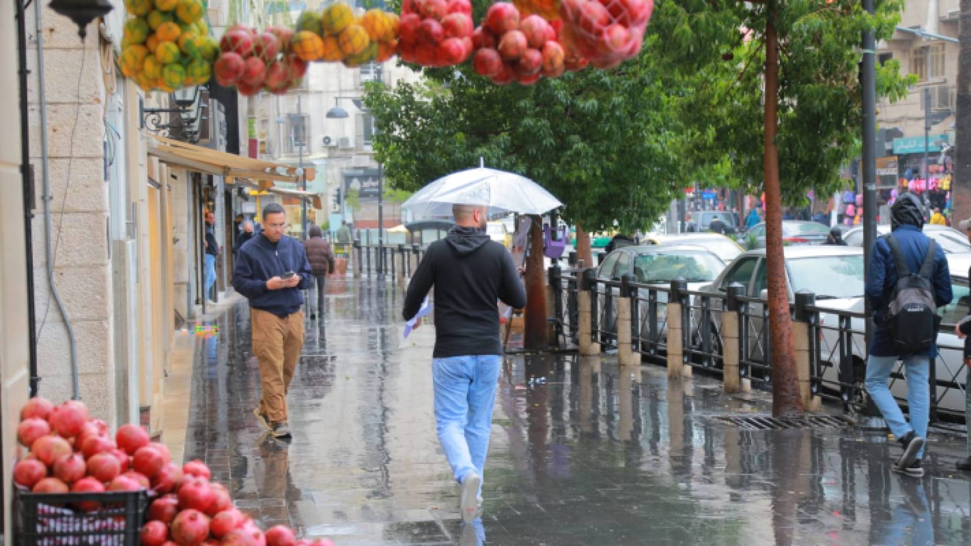 أمطار في وسط البلد بالعاصمة عمان