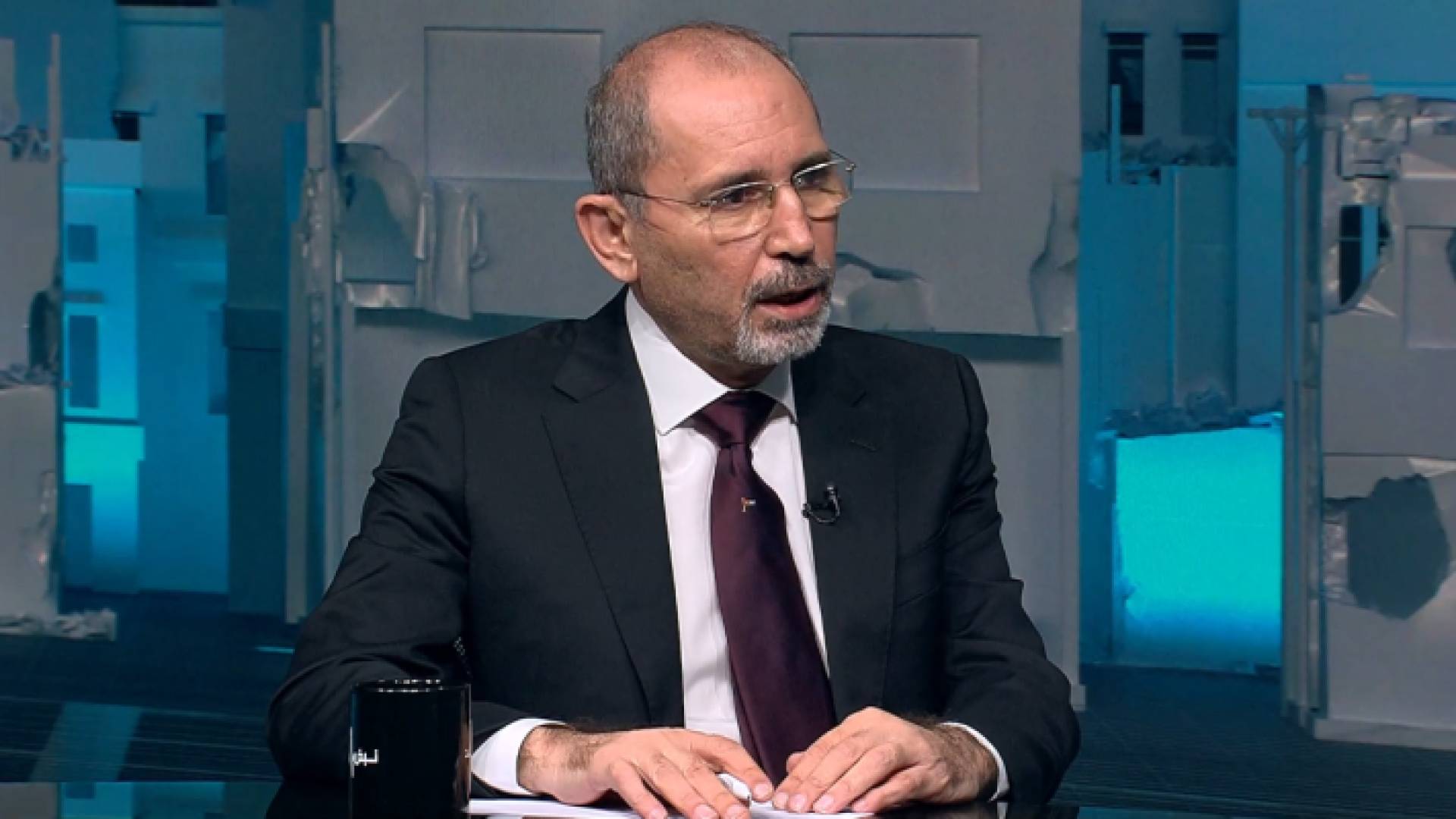 وزير الخارجية أيمن الصفدي خلال حديثه عبر برنامج نبض البلد على رؤيا