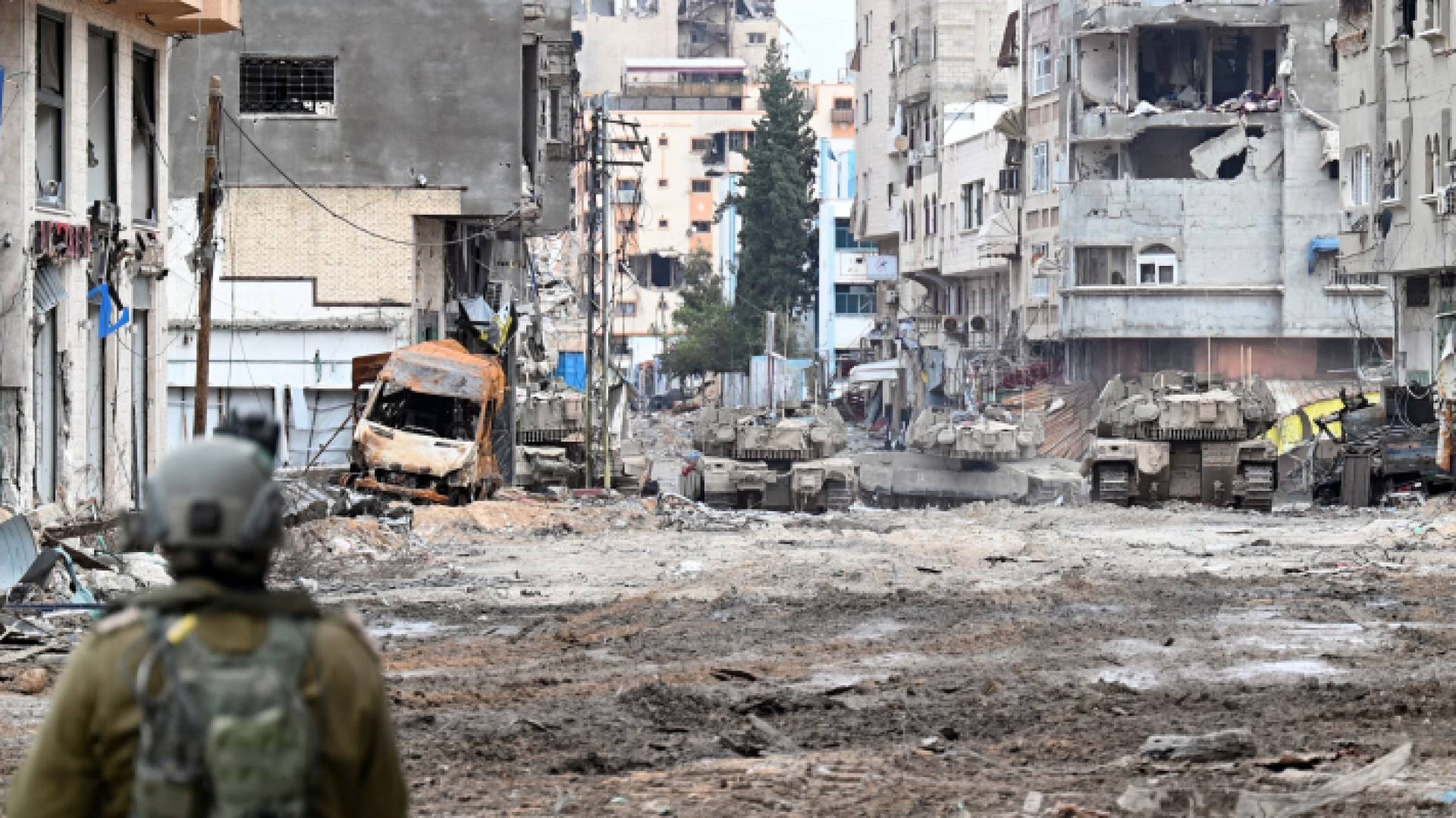 الصورة من الدمار الذي خلفه الاحتلال في غزة