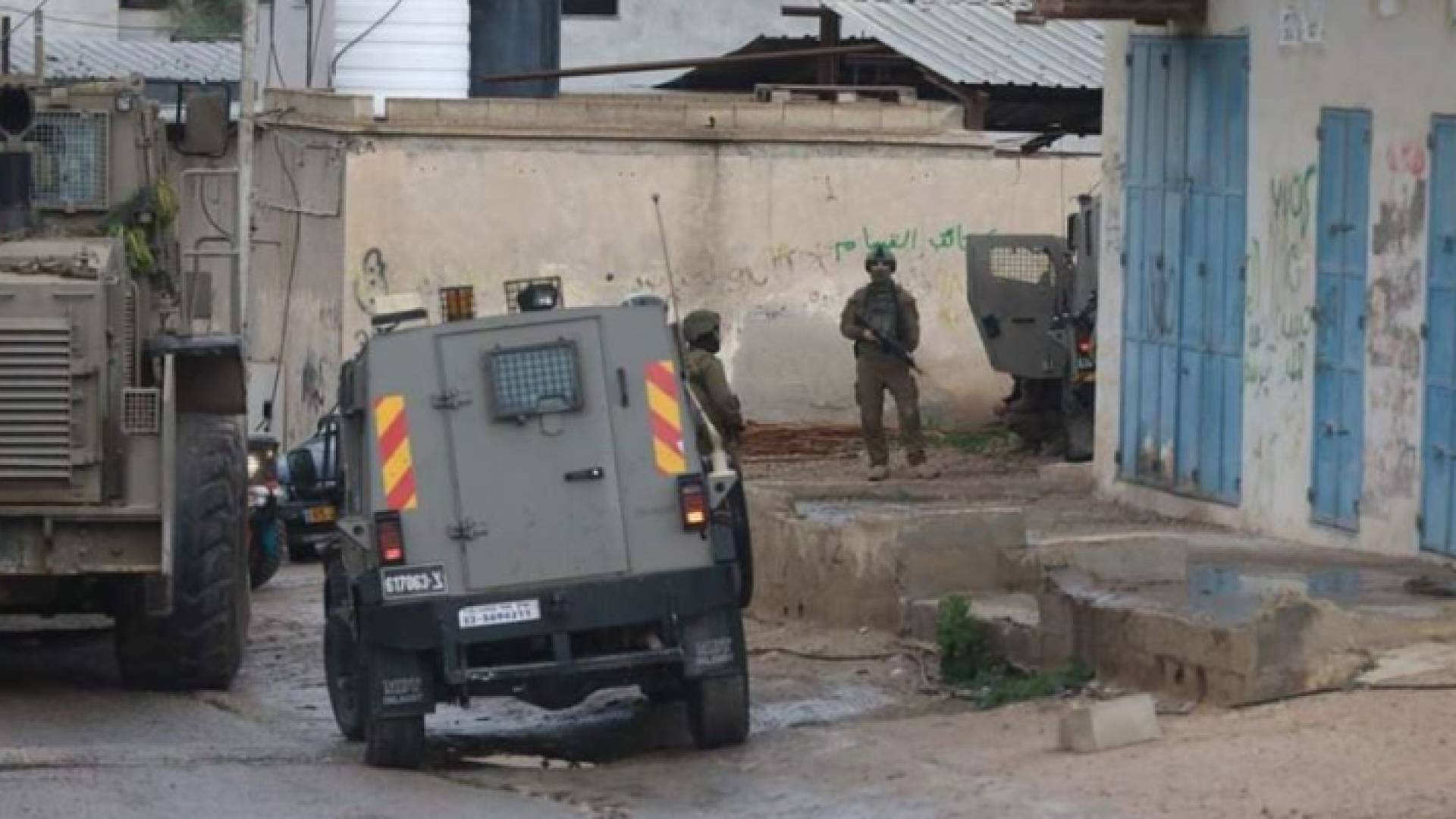 قوات الاحتلال الإسرائيلي في إحدى البلدات الفلسطينية