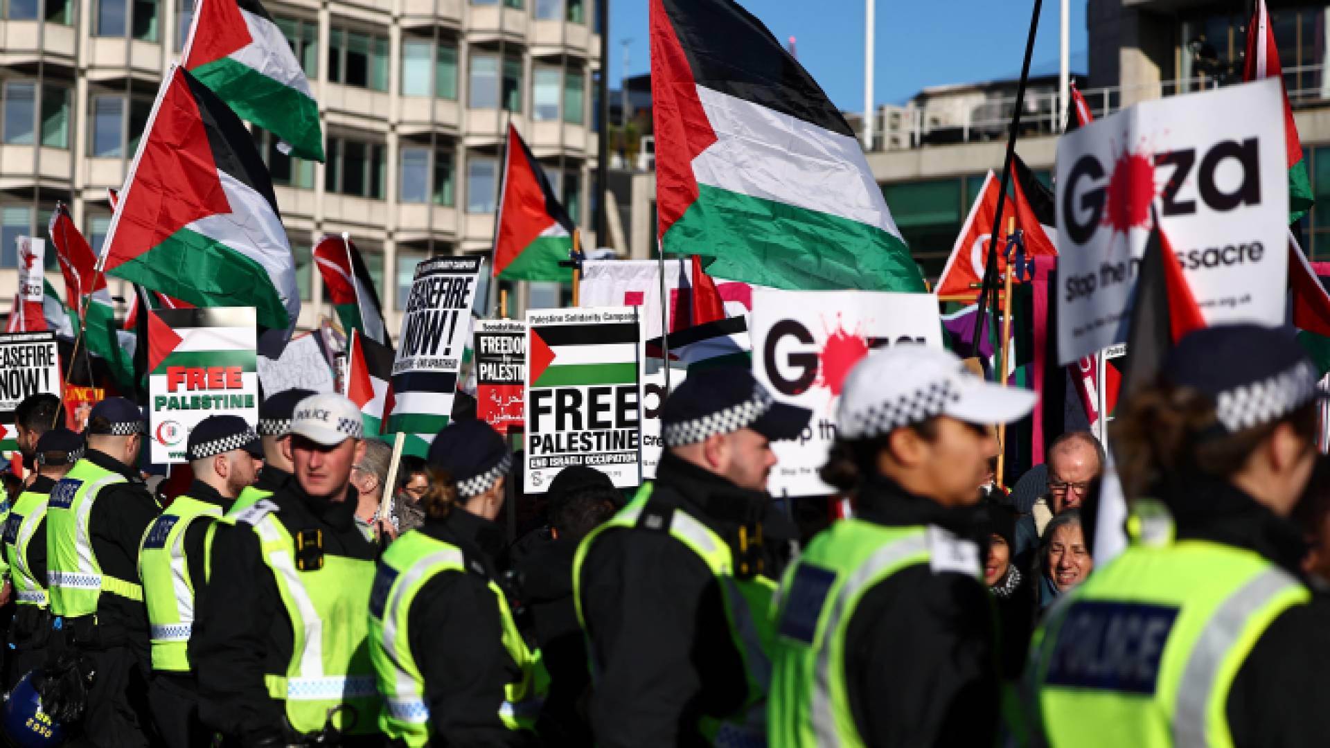 مسيرة وسط لندن تندد بعدوان الاحتلال على غزة