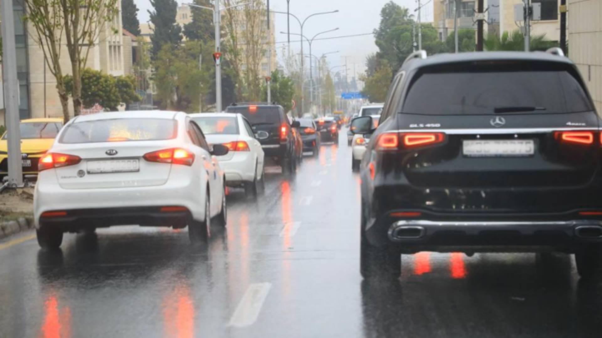 أجواء باردة في عمان