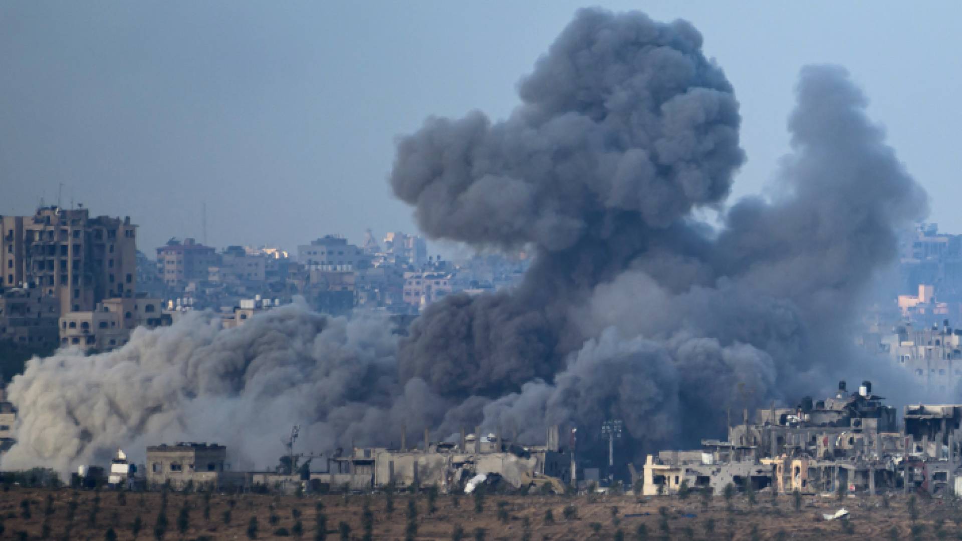 الصورة من قصف الاحتلال على غزة