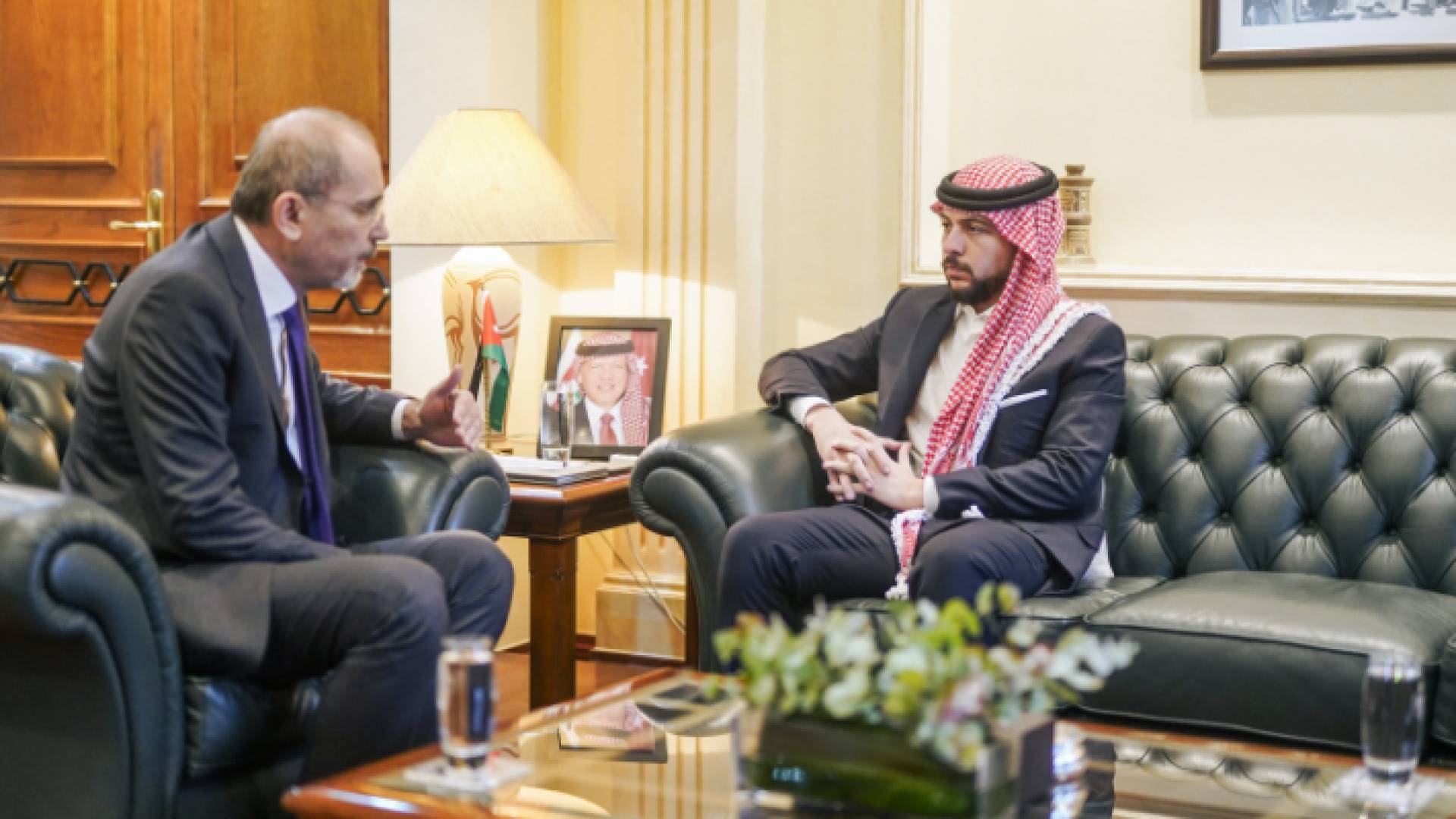 ولي العد الأمير حسين بن عبد الله ووزير الخارجية أيمن الصفدي اليوم