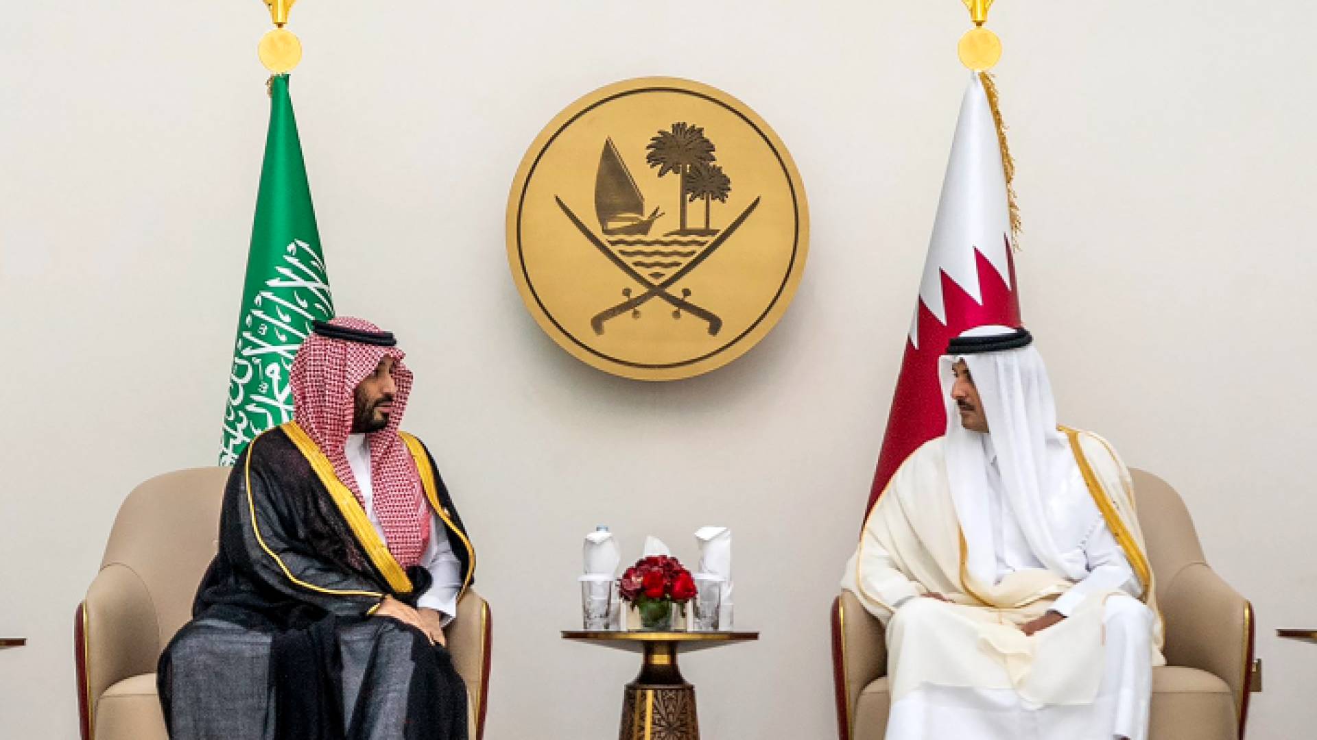 أمير قطر الشيخ تميم بن حمد وولي العهد السعودي الأمير محمد بن سلمان
